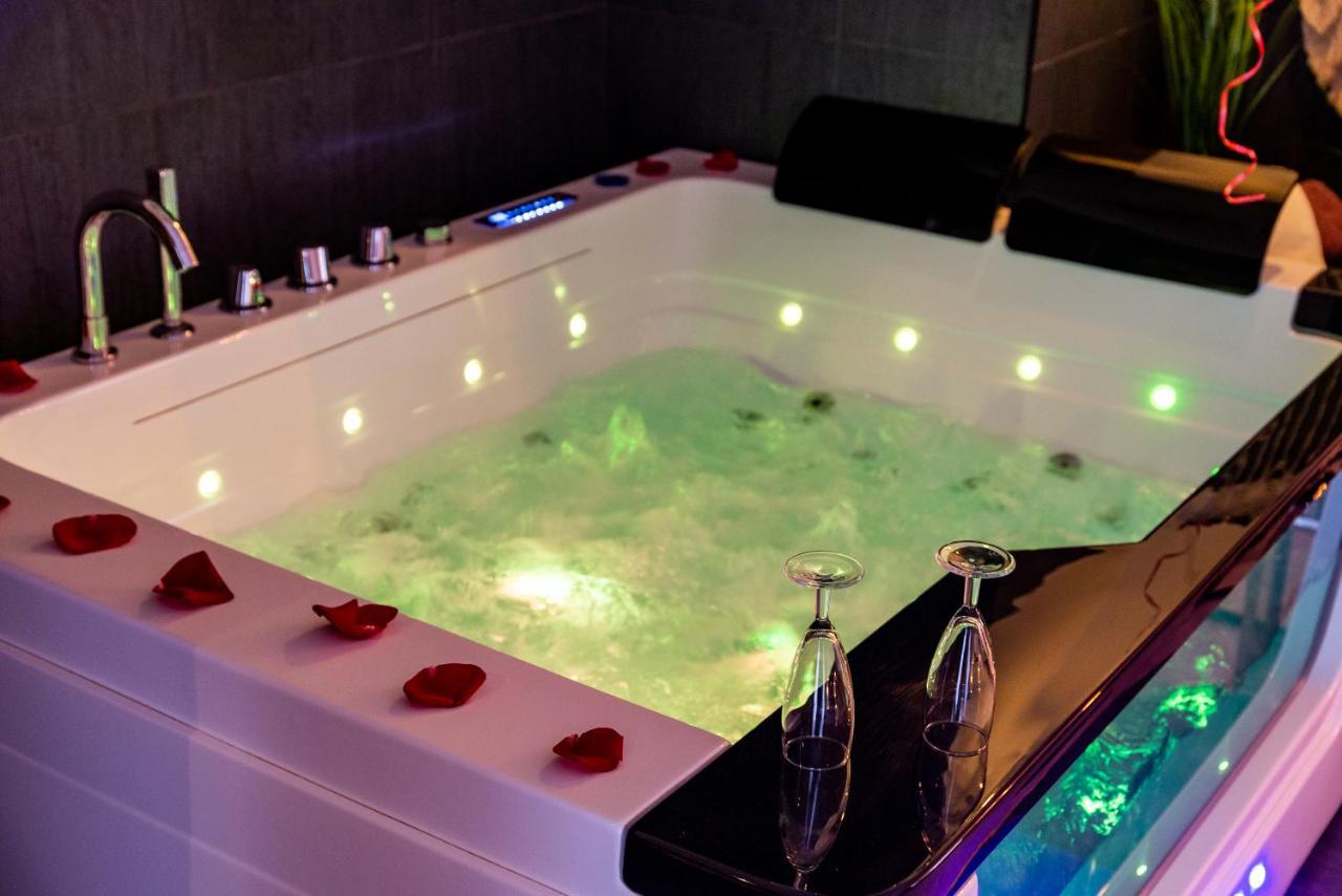 Suite And Spa 21 Ντιζόν Εξωτερικό φωτογραφία